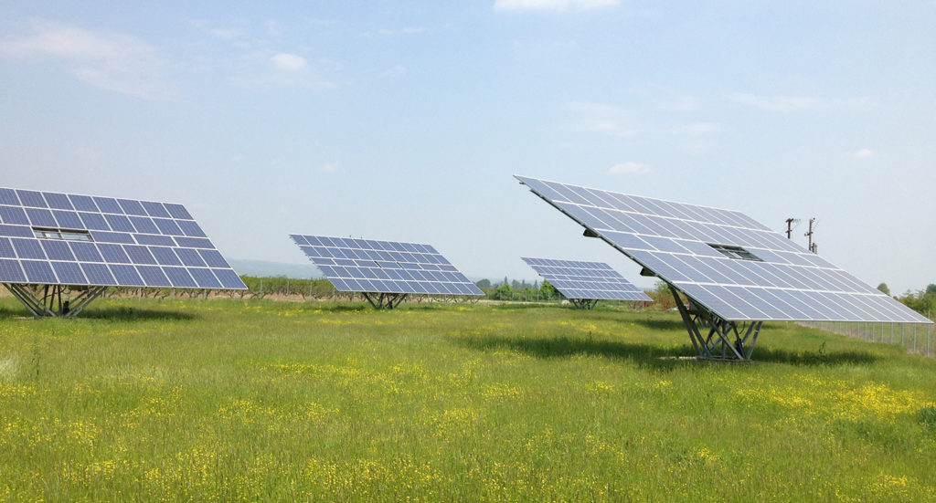 ΦΩΤΟΒΟΛΤΑΪΚΑ ΔΙΑΣΥΝΔΕΔΕΜΕΝΑ